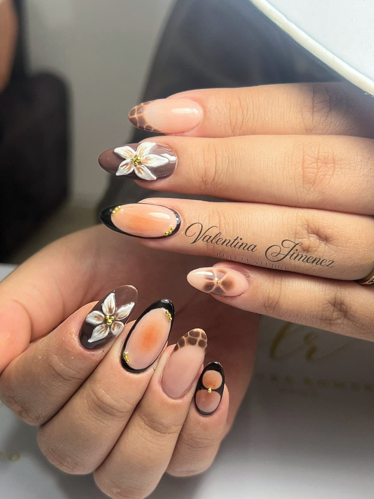 Valentina Jimenez — Beauty Studio 8